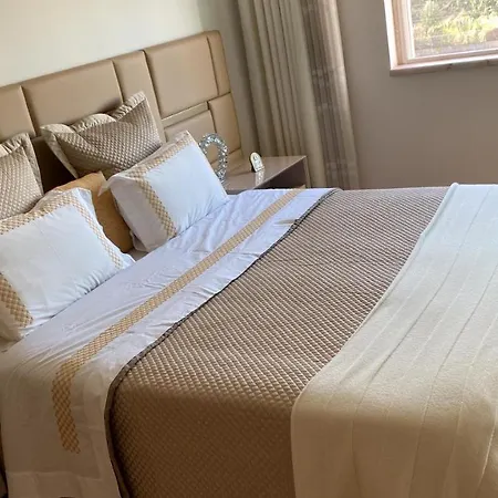 Luxury Maia - Parque Das Nacoes Daire