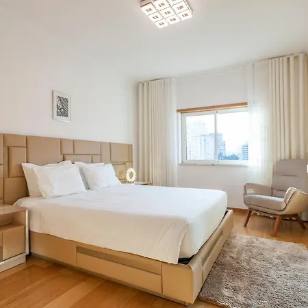 Daire Luxury Maia - Parque Das Nacoes *